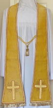 Cloth of Gold Preaching Stole